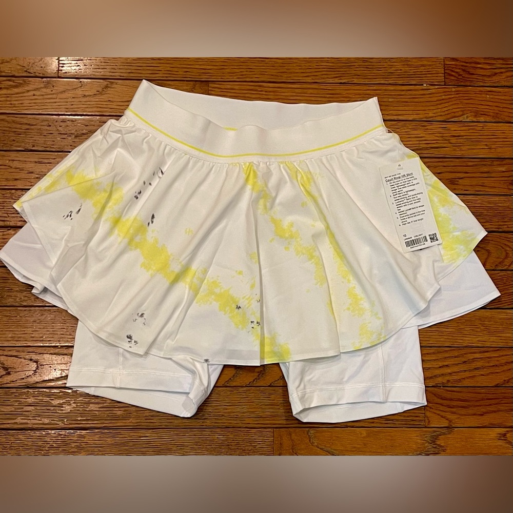 Lululemon Court Rival skirt with extra long liner size 10
